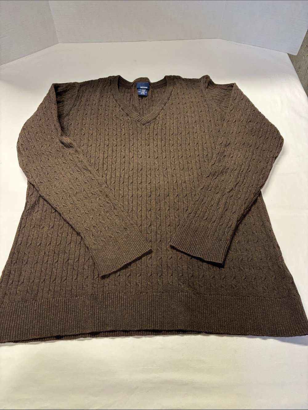Basic Editions Brown Cable Knit V-Neck Sweater 70% Cotton